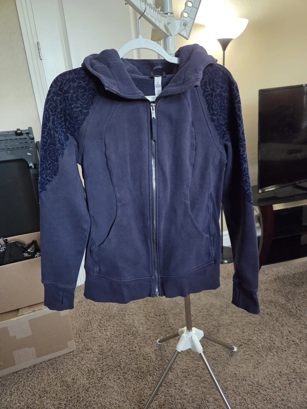 Lululemon Scuba Hoodie Light Cotton Fleece (Floral Flock) In Midnight Navy